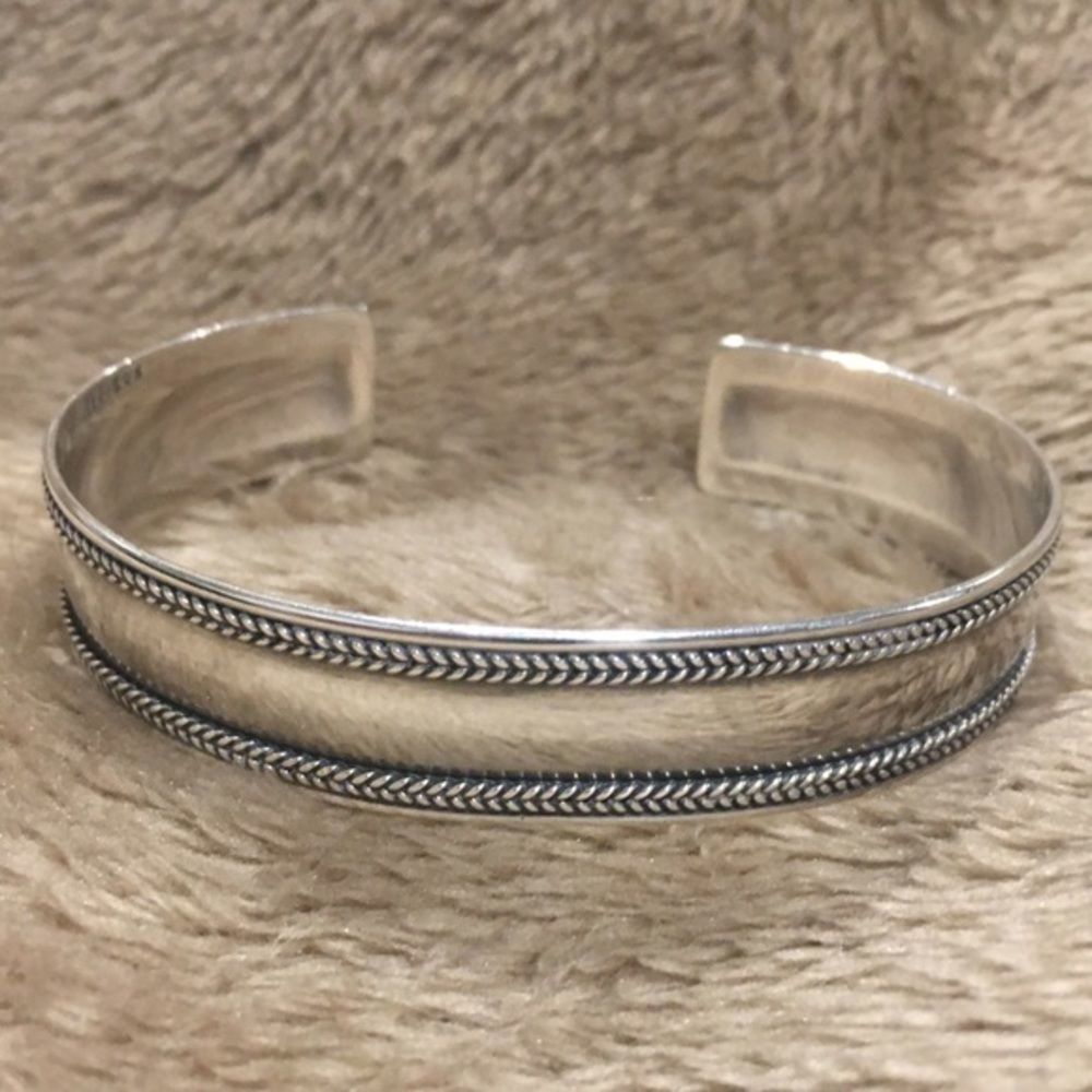 Sterling Silver Cuff Bracelet with Rope Braid Design on Edges Vintage